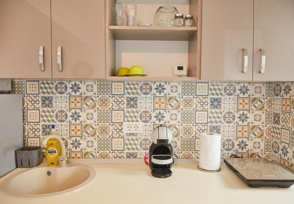 Lemon Bite Studio Stefan Building Năvodari المظهر الخارجي الصورة