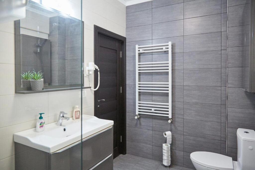 Lemon Bite Studio Stefan Building Năvodari المظهر الخارجي الصورة